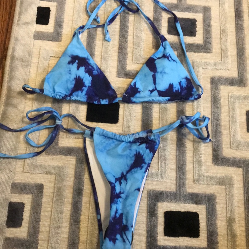 BRAND NEW shein blue tie dye bathing suit